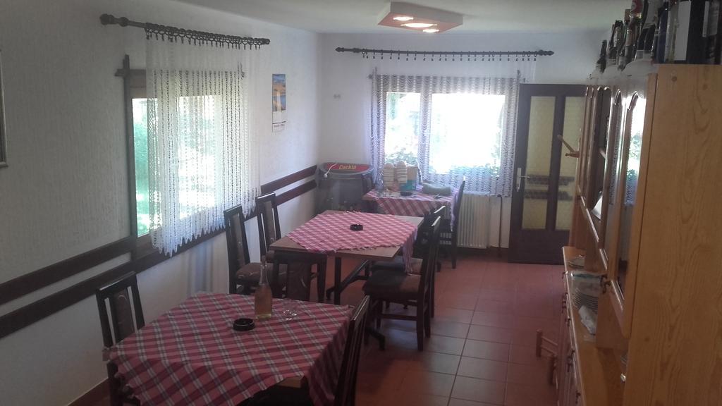 Seoski Turizam Melovic Rozanstvo Exterior foto